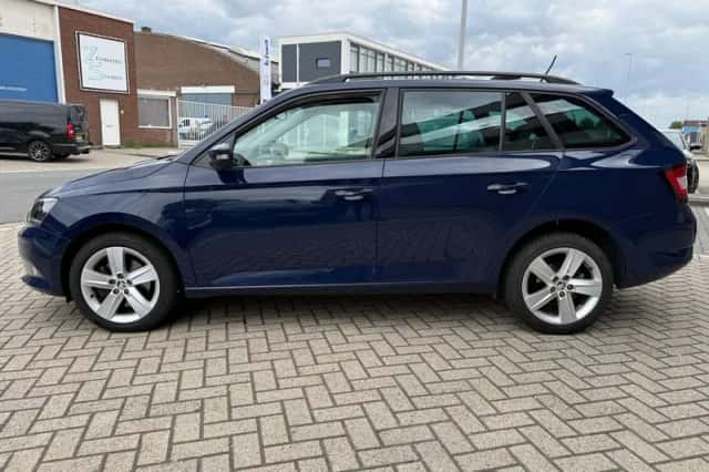 Škoda Fabia (2017) thumbnail 4
