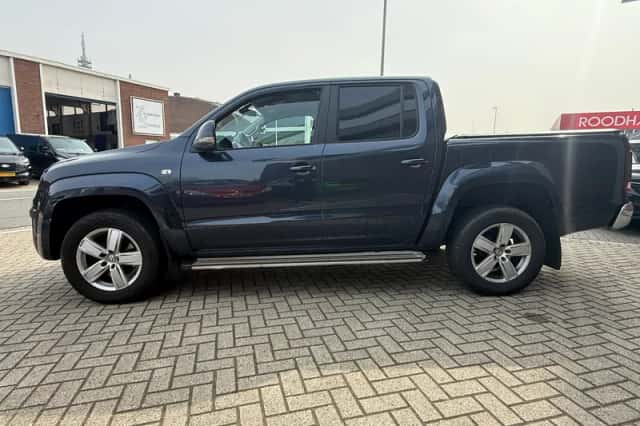 Volkswagen Amarok (2017) thumbnail 5