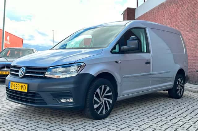 Volkswagen Caddy (2019) thumbnail 3