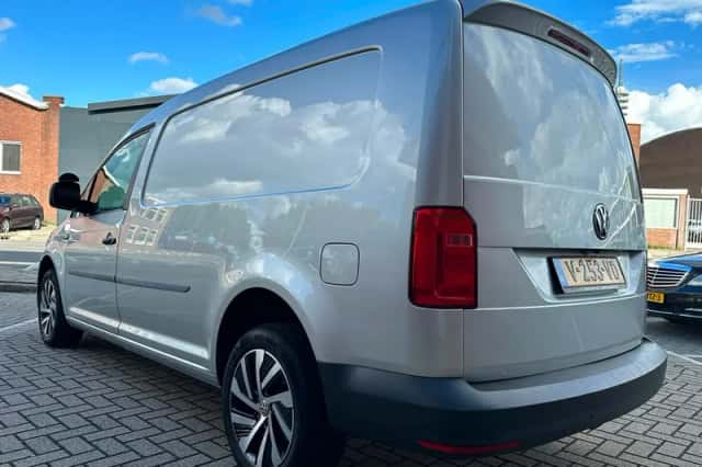 Volkswagen Caddy (2019) thumbnail 5