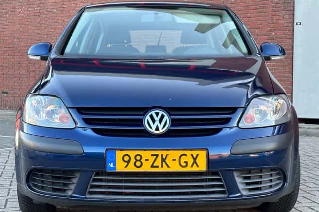 Volkswagen Golf Plus (2008) thumbnail 2