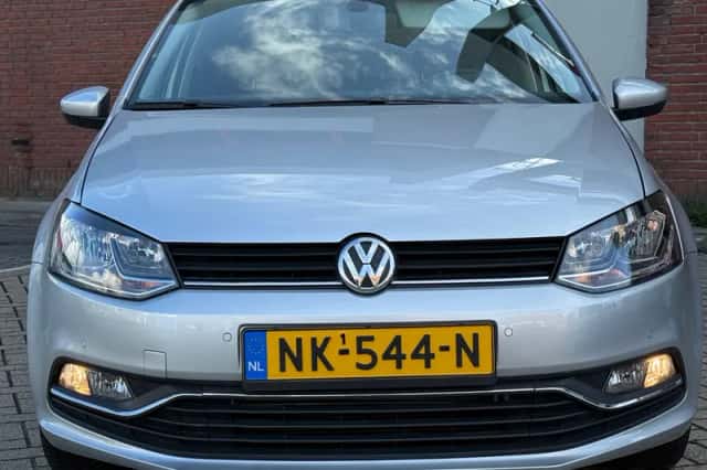 Volkswagen Polo (2017) thumbnail 2