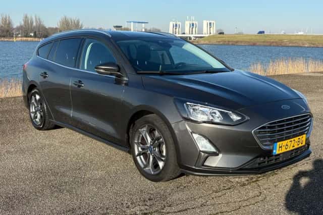 Ford Focus (2020) thumbnail 1