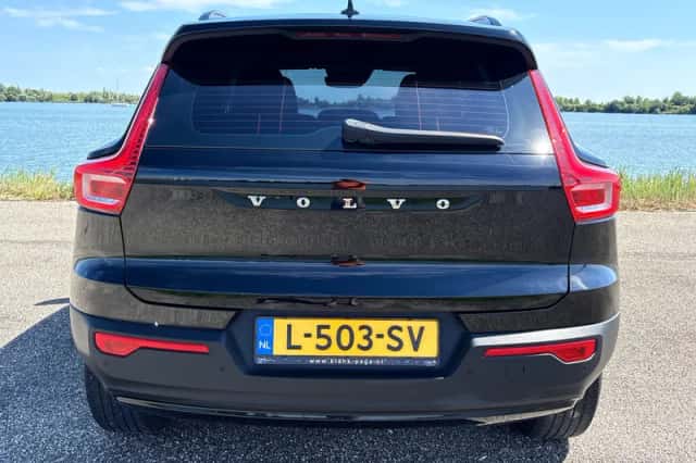 Volvo XC40 (2021) thumbnail 6