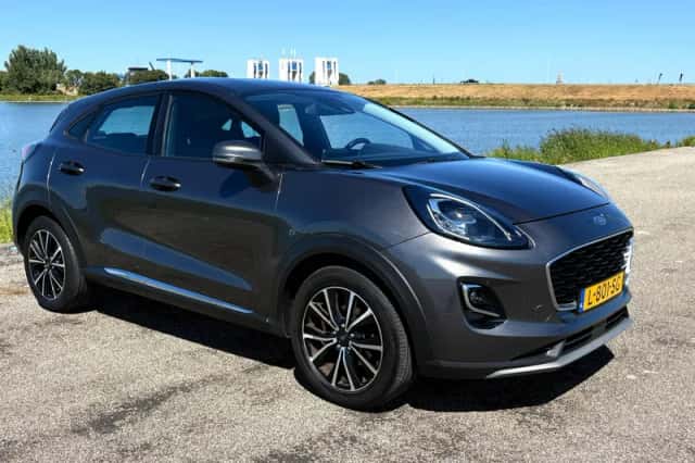 Ford Puma (2021) thumbnail 1