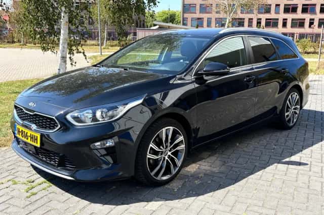 Kia Ceed Sportswagon (2020) thumbnail 4