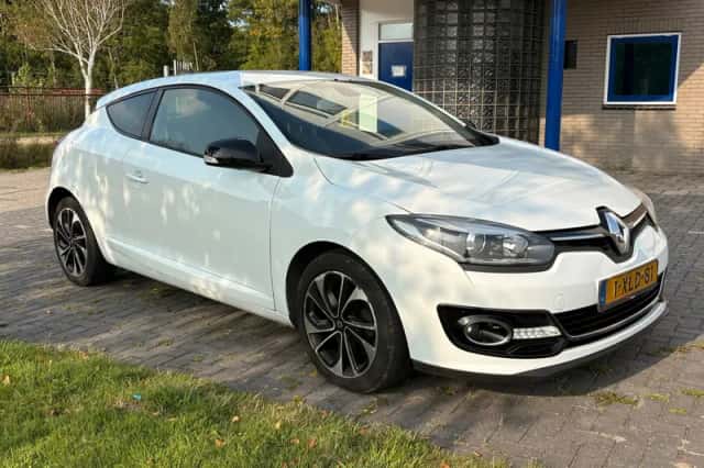 Renault Mégane (2014) thumbnail 1