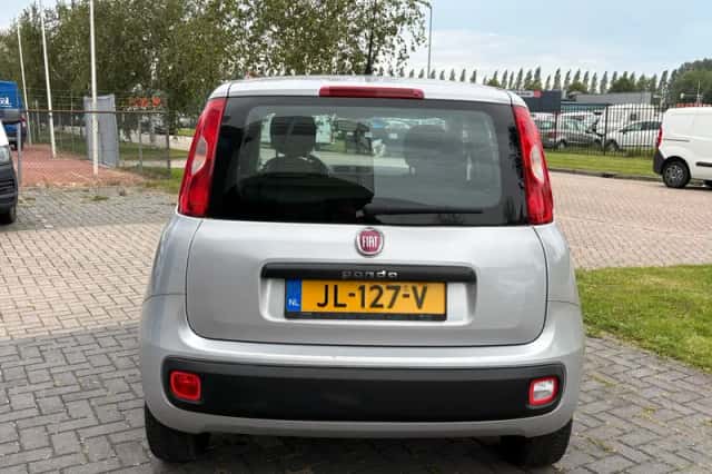 Fiat Panda (2016) thumbnail 6