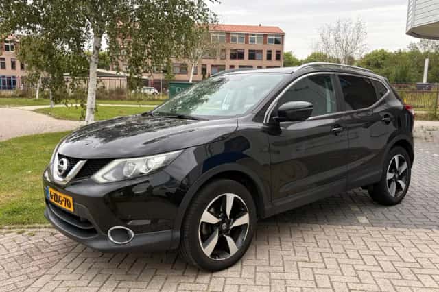 Nissan Qashqai (2014) thumbnail 4
