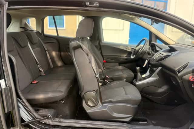 Ford B-Max (2016) thumbnail 6