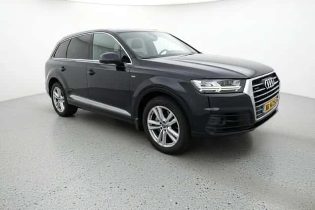 Audi Q7 (2018) thumbnail 2