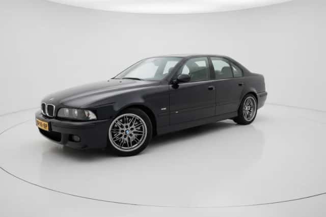 BMW 5-Serie (1999) thumbnail 1