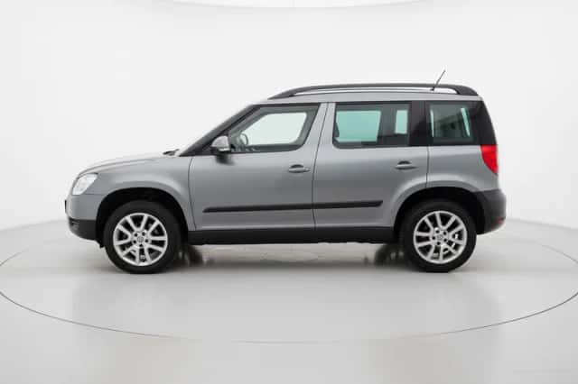 Škoda Yeti (2011) thumbnail 4
