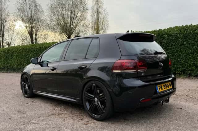 Volkswagen Golf (2011) thumbnail 3