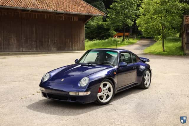 Porsche 911 (1995) thumbnail 1