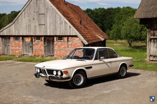 BMW CS (1975) thumbnail 1