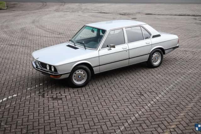 BMW 5-Serie (1976) thumbnail 1