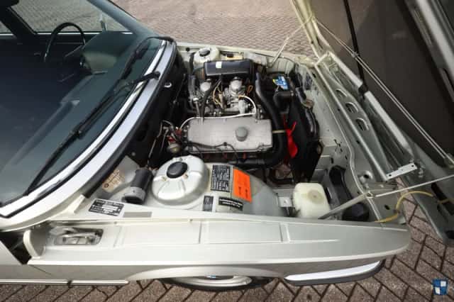 BMW 5-Serie (1976) thumbnail 2