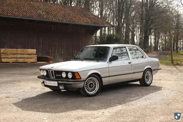BMW 6-Serie (1987) thumbnail 1