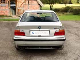 BMW M3 (1993) thumbnail 14