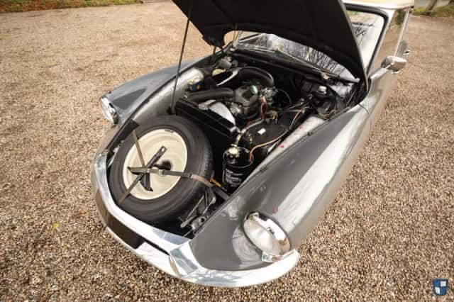 Citroën ID19 (1961) thumbnail 6