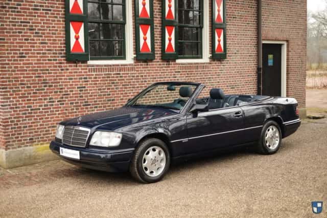 Mercedes-Benz E-Klasse (1994) thumbnail 1