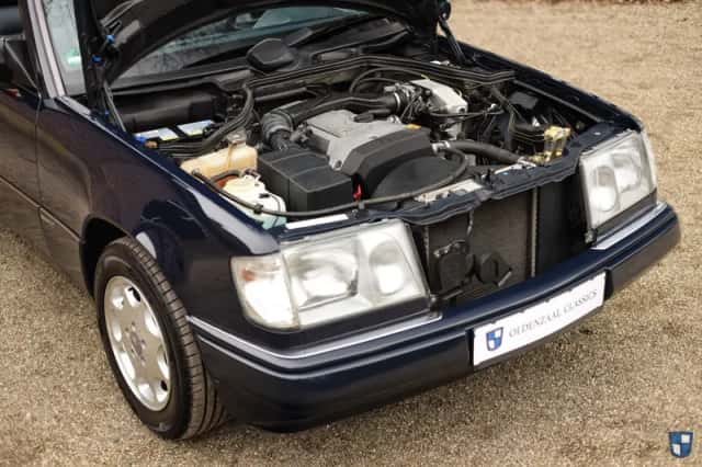 Mercedes-Benz E-Klasse (1994) thumbnail 6