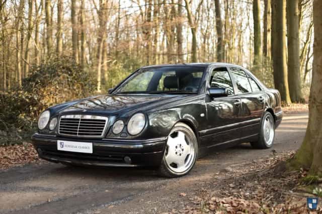 Mercedes-Benz E-Klasse (1996) thumbnail 1