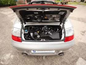 Porsche 996 (2004) thumbnail 2