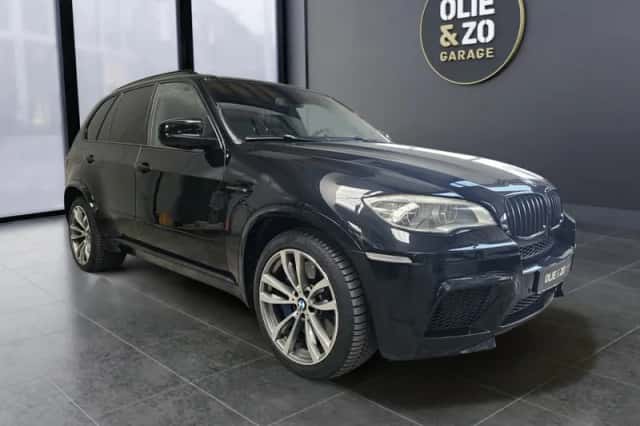 BMW X5 (2013) thumbnail 2