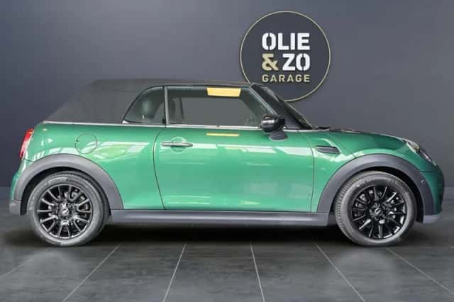 MINI Cooper (2023) thumbnail 2