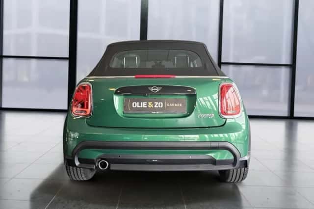 MINI Cooper (2023) thumbnail 4