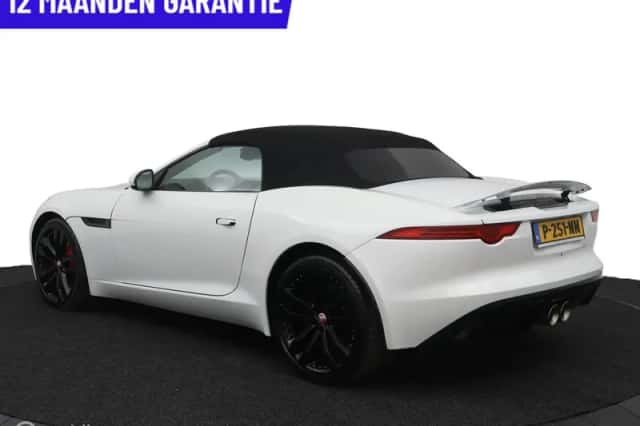 Jaguar F-Type (2014) thumbnail 6