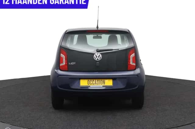 Volkswagen Up! (2012) thumbnail 4