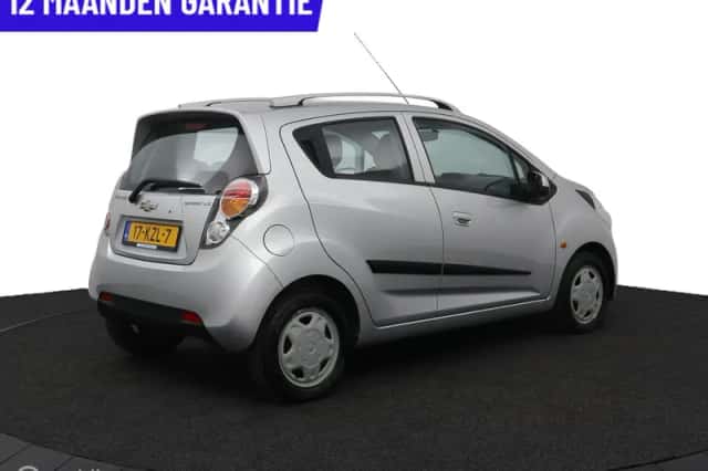 Chevrolet Spark (2010) thumbnail 5