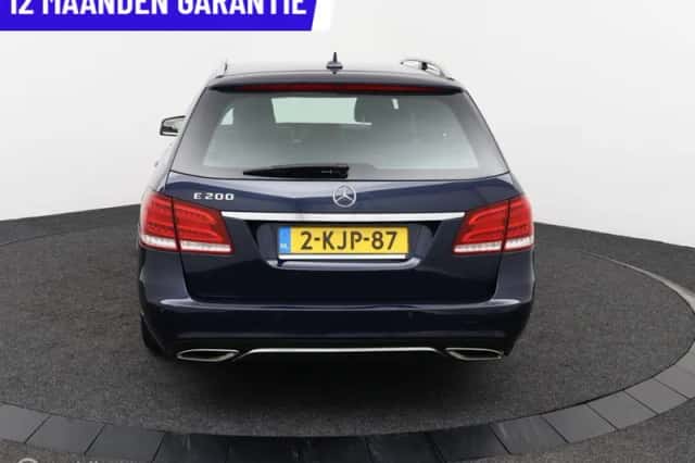 Mercedes-Benz E-Klasse (2013) thumbnail 6