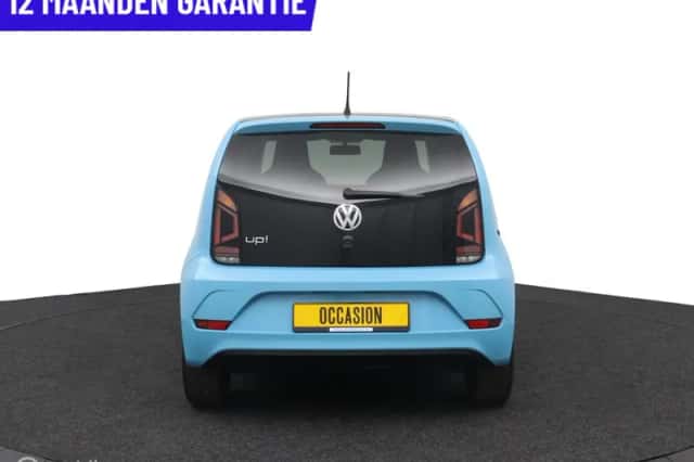 Volkswagen Up! (2018) thumbnail 5