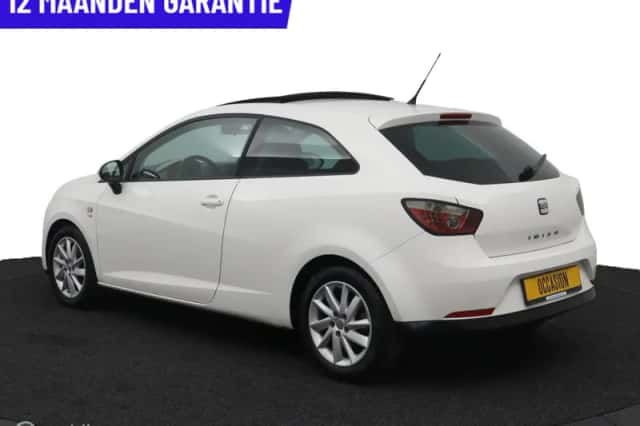 SEAT Ibiza (2012) thumbnail 3