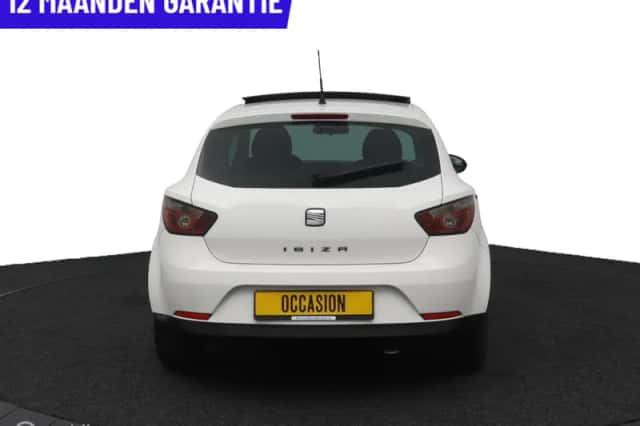 SEAT Ibiza (2012) thumbnail 4