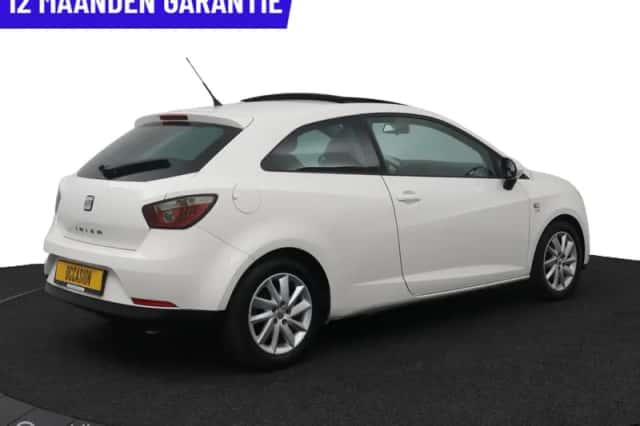 SEAT Ibiza (2012) thumbnail 5