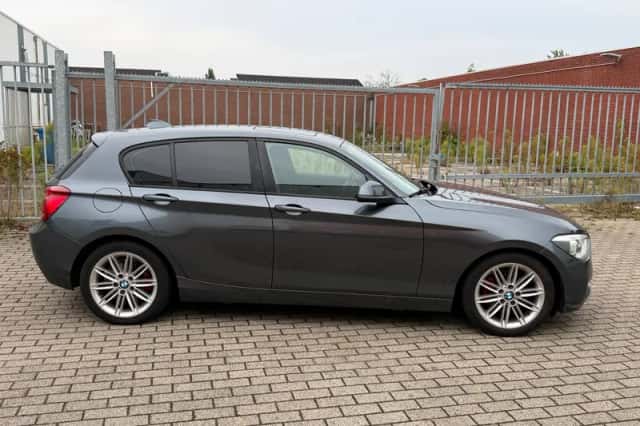 BMW 1-Serie (2012) thumbnail 3