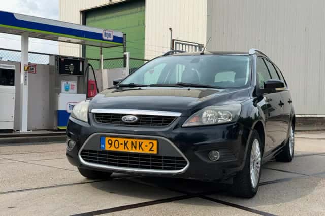 Ford Focus (2010) thumbnail 1