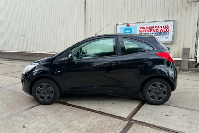 Ford Ka (2011) thumbnail 5