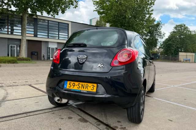 Ford Ka (2011) thumbnail 6
