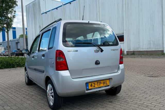 Suzuki Wagon R+ (2006) thumbnail 5