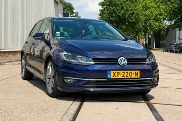 Volkswagen Golf (2017) thumbnail 1