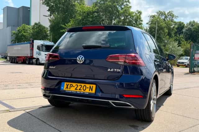 Volkswagen Golf (2017) thumbnail 5