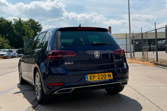 Volkswagen Golf (2017) thumbnail 6