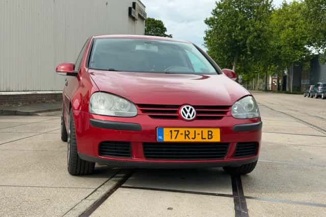 Volkswagen Golf (2005) thumbnail 3