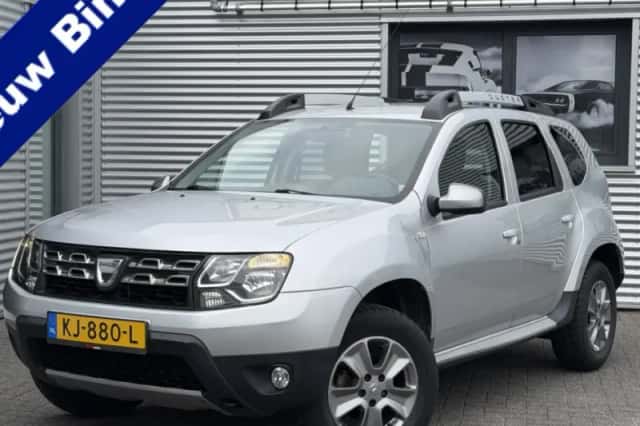 Dacia Duster (2016) thumbnail 1